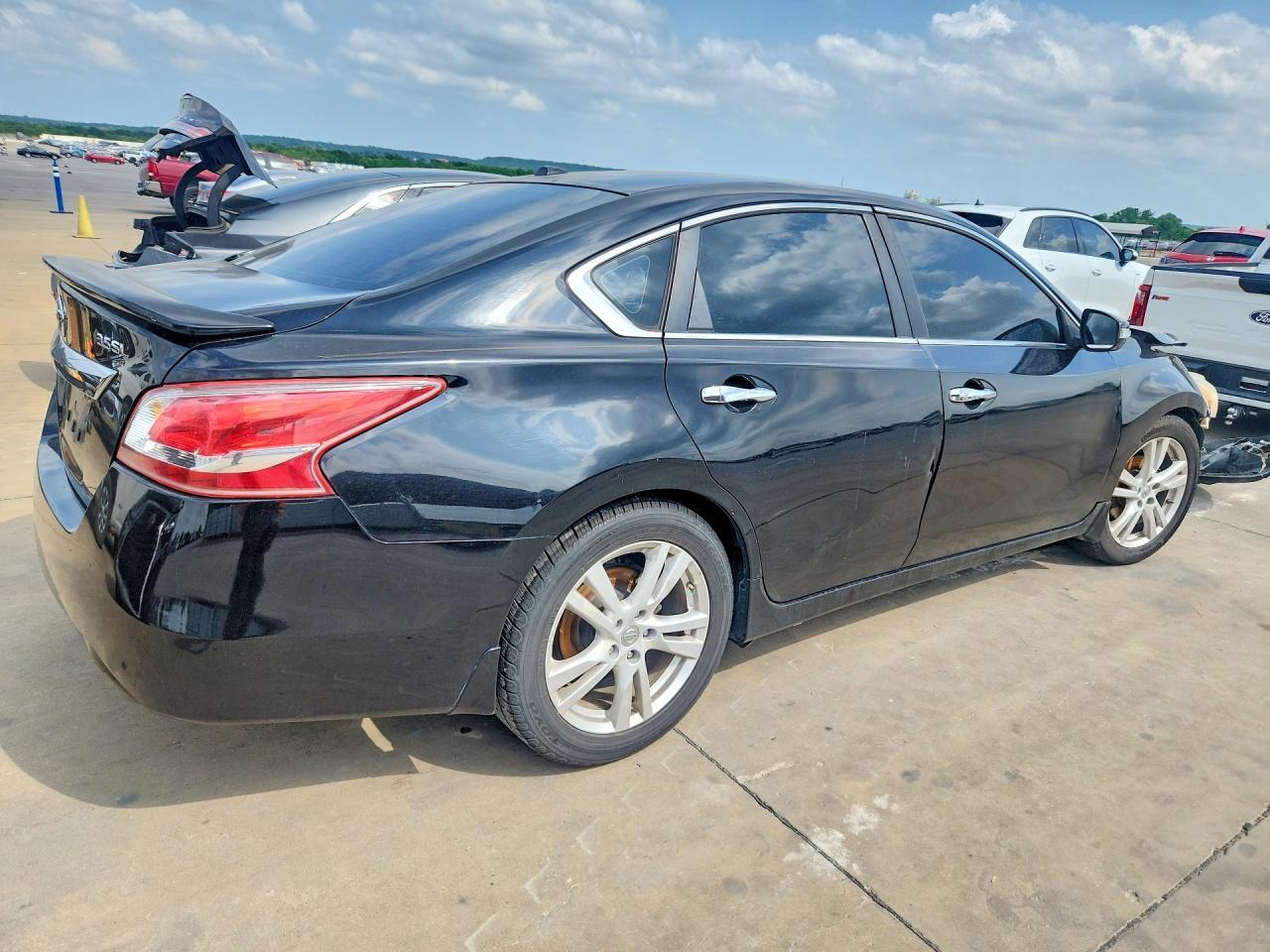 2013 NISSAN ALTIMA