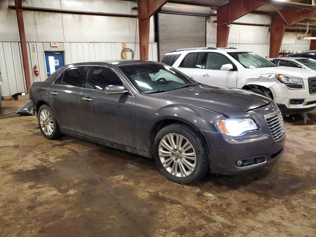 2013 CHRYSLER 300