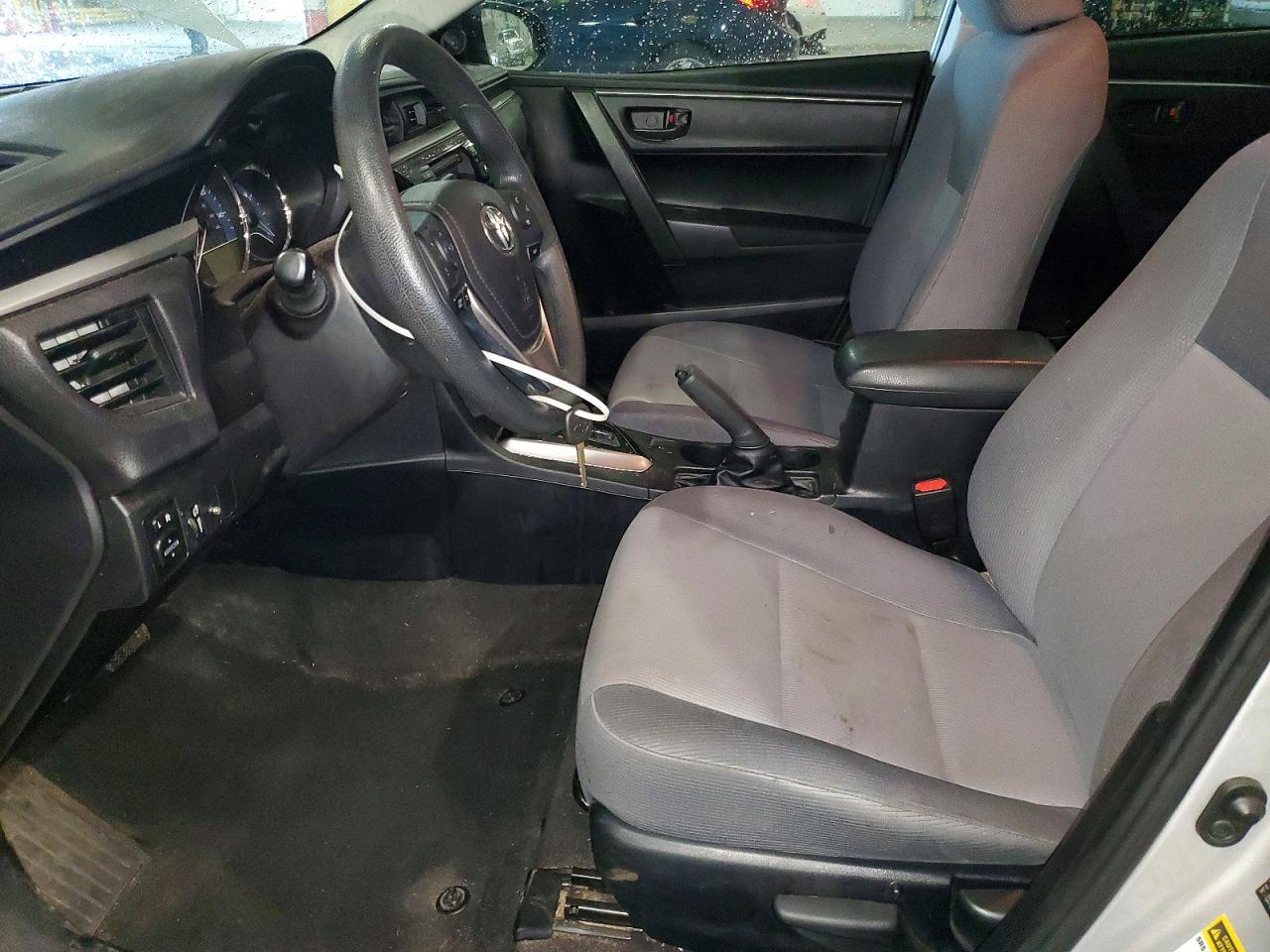2016 TOYOTA COROLLA