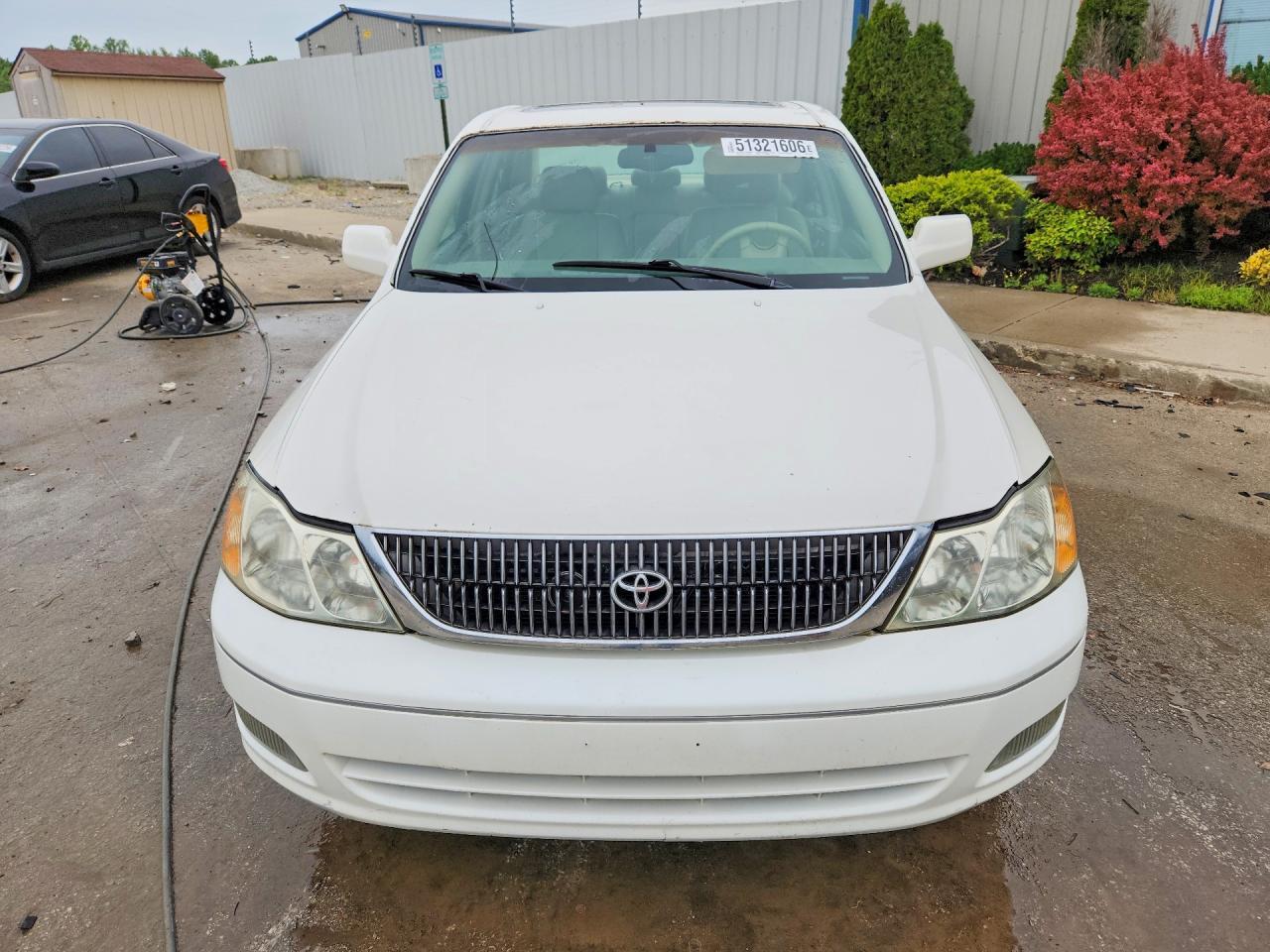 2003 TOYOTA Avalon