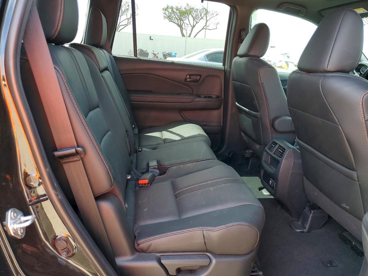 2023 HONDA Passport