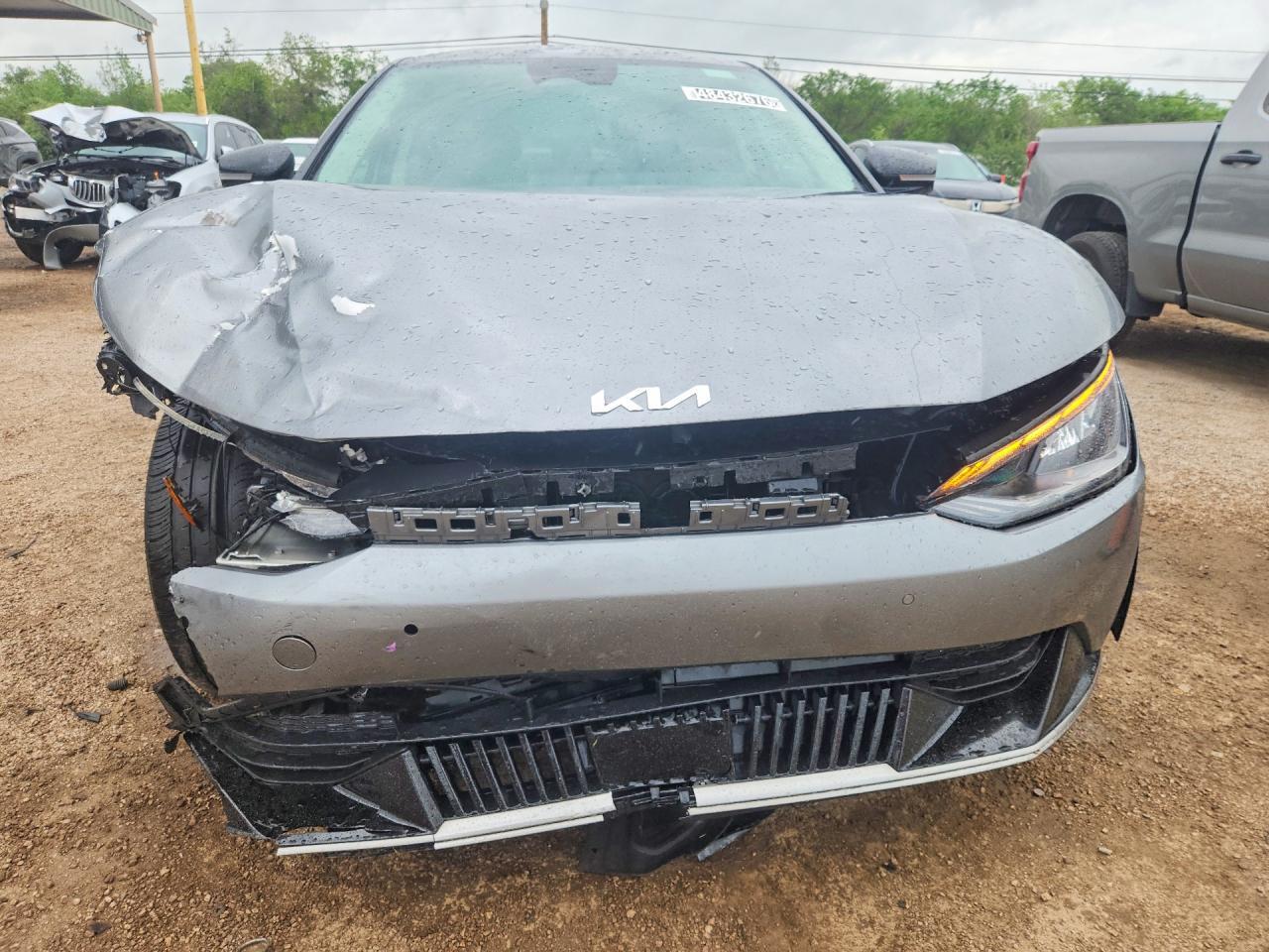 2024 KIA EV6
