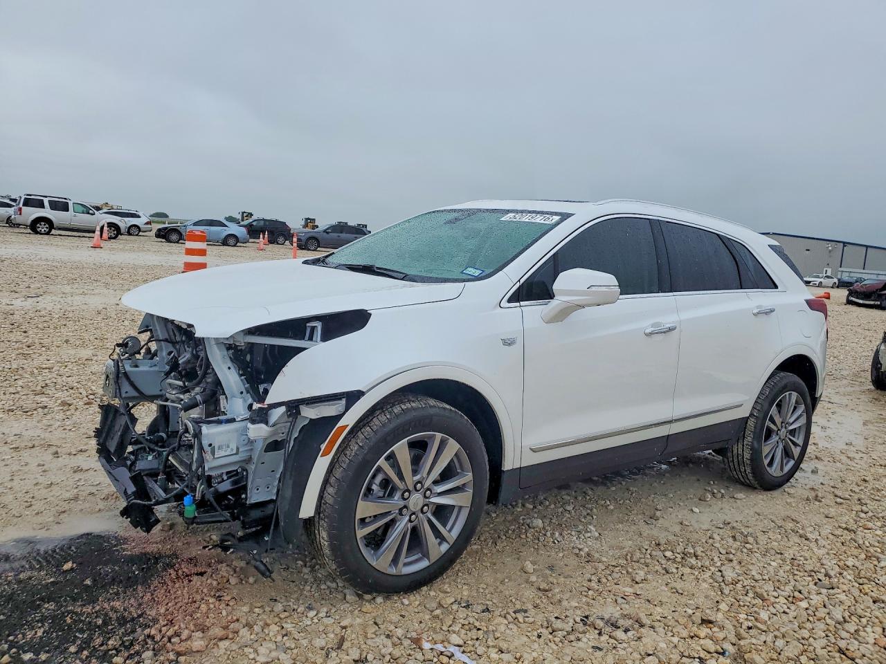 2025 CADILLAC XT5