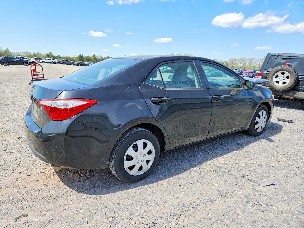 2015 TOYOTA COROLLA