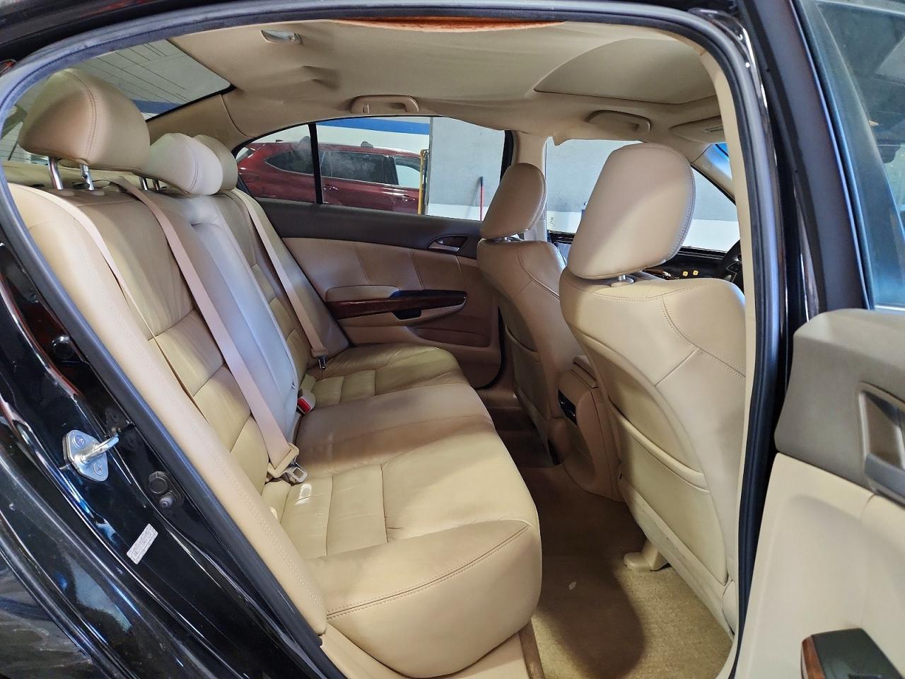 2010 HONDA ACCORD