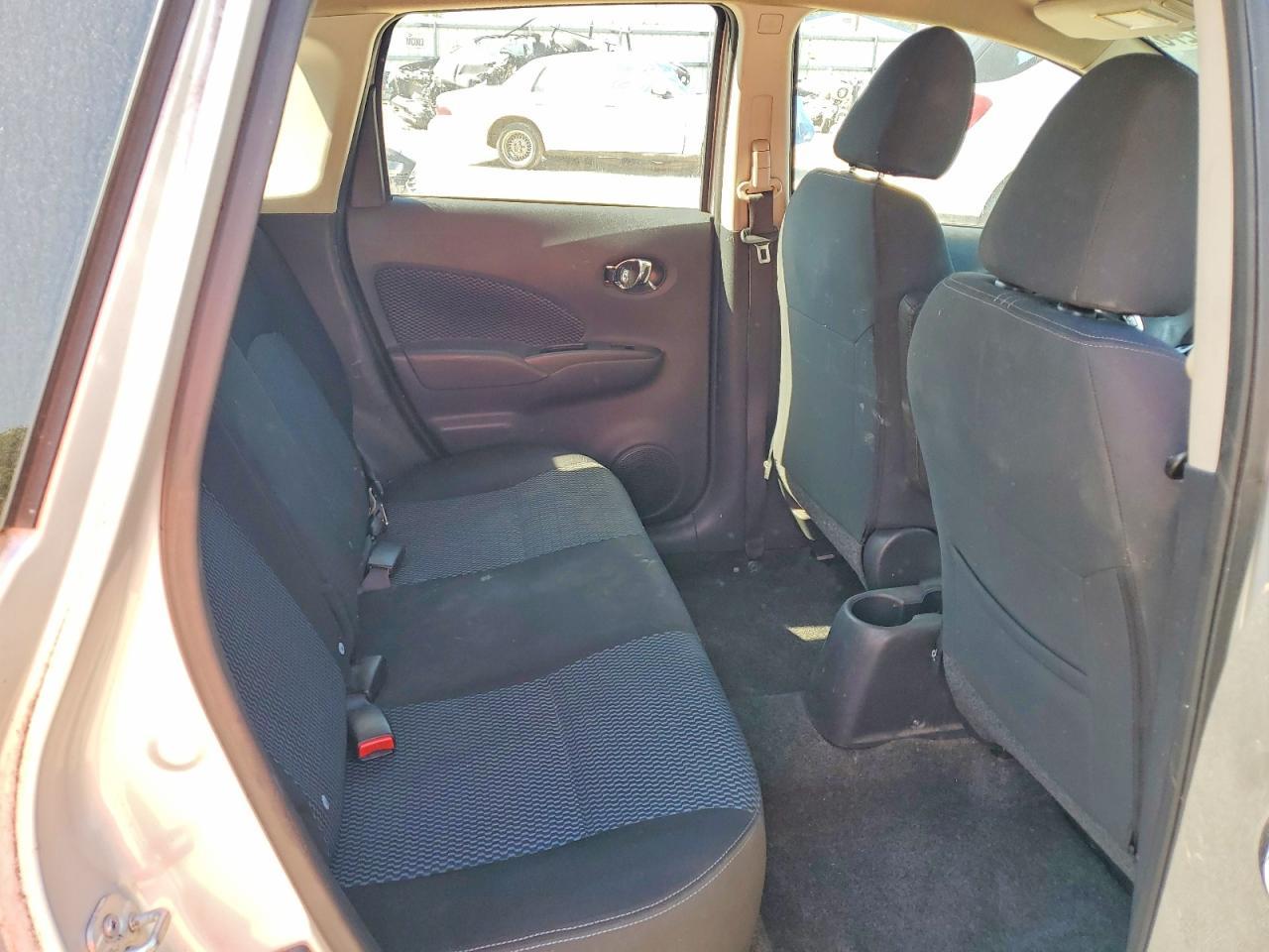 2017 NISSAN Versa Note