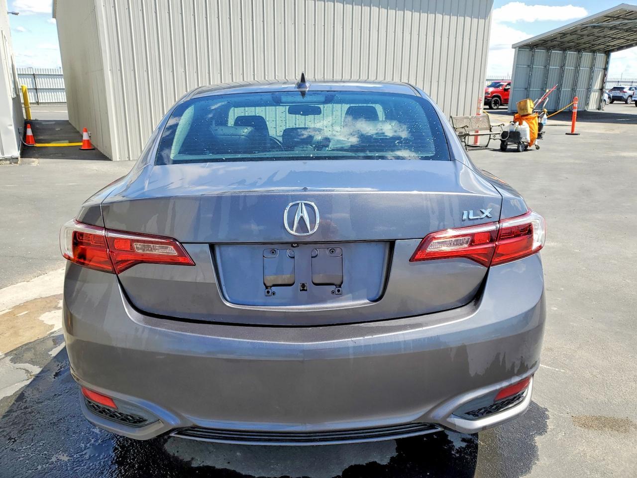2018 ACURA ILX