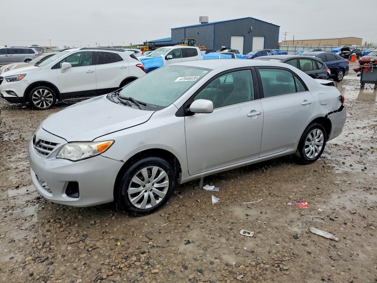 2013 TOYOTA COROLLA