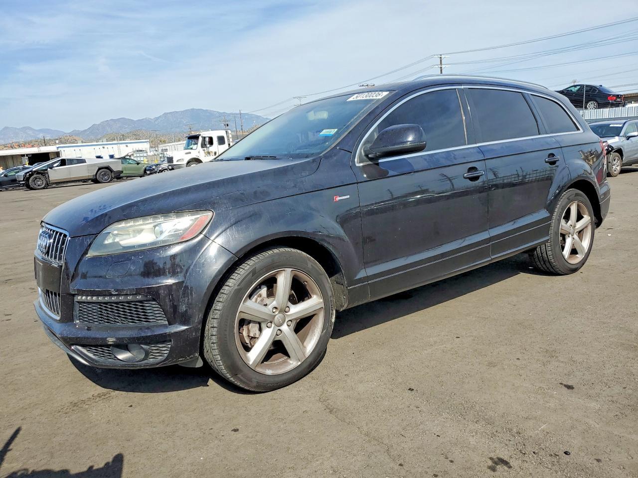 2012 AUDI Q7