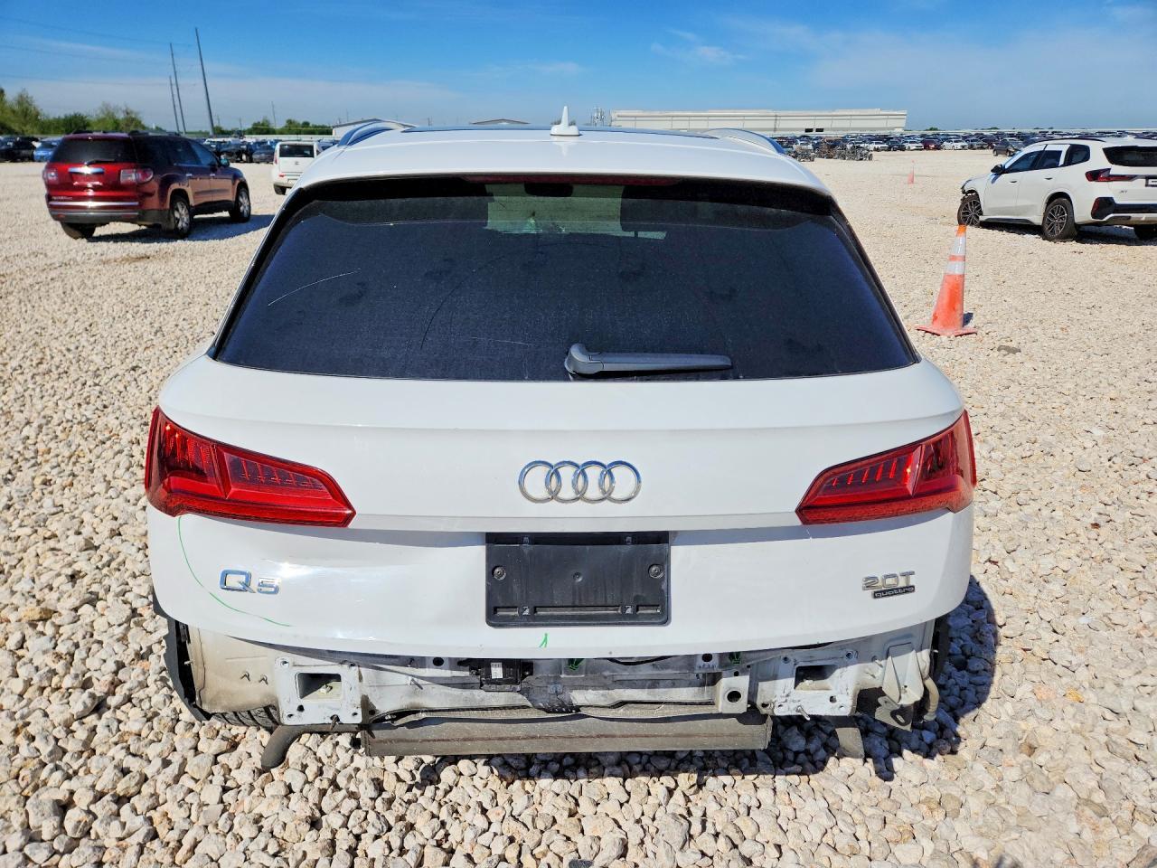 2018 AUDI Q5
