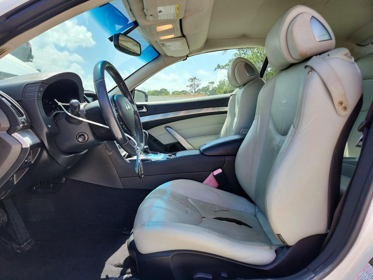 2010 INFINITI G37
