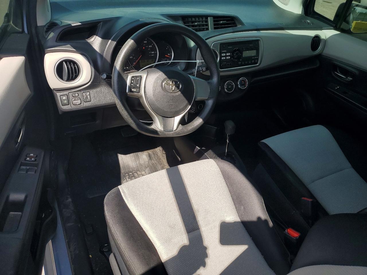 2012 TOYOTA YARIS