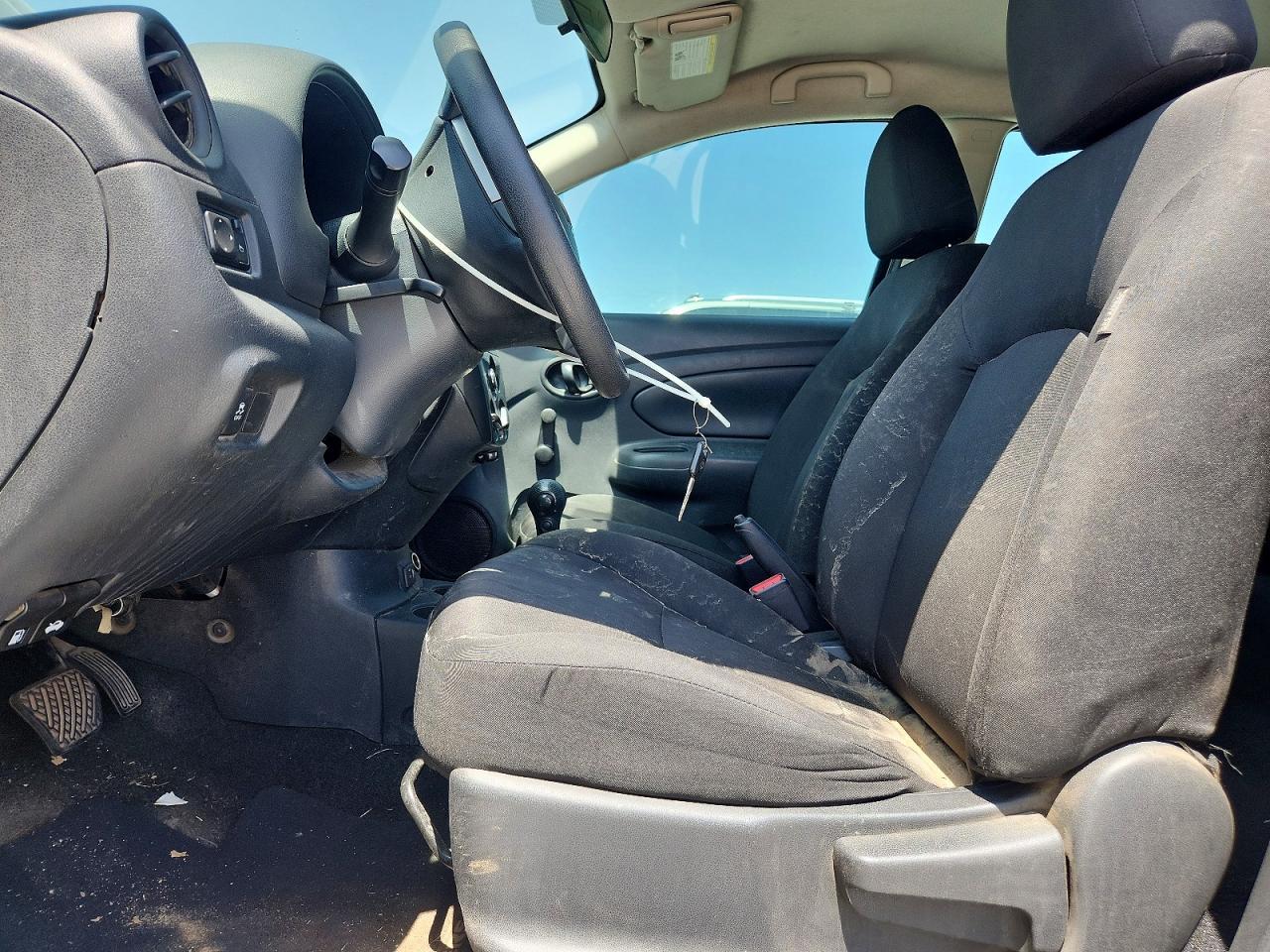 2019 NISSAN VERSA