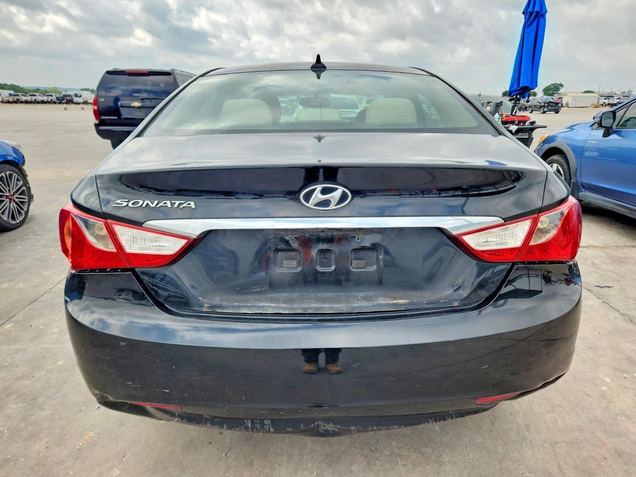 2012 HYUNDAI SONATA