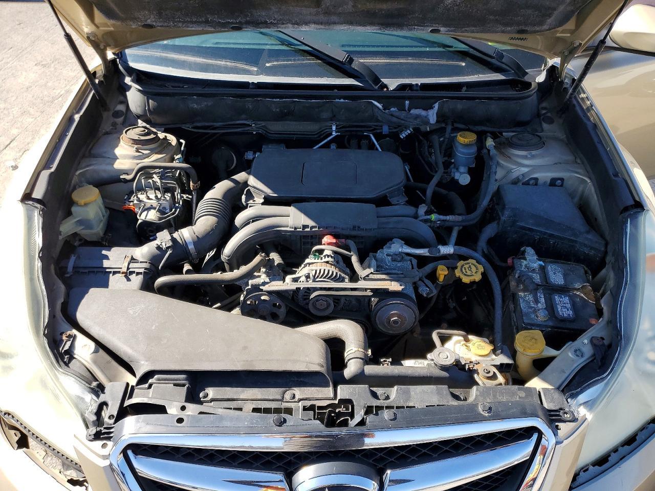 2010 SUBARU Legacy