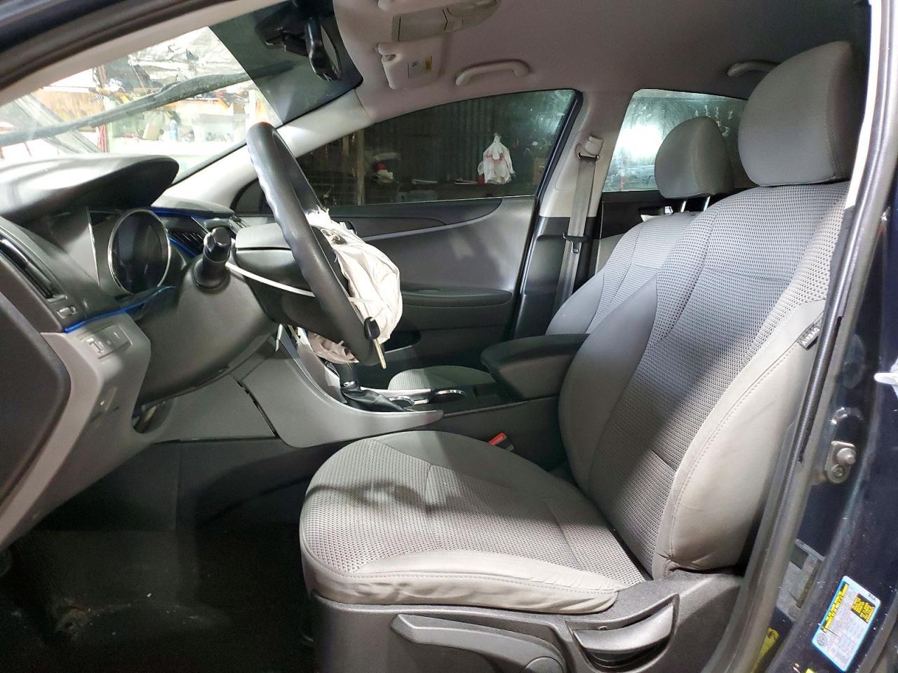 2012 HYUNDAI SONATA
