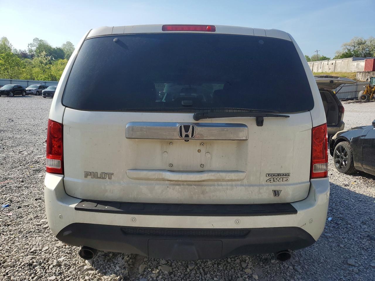 2015 HONDA PILOT