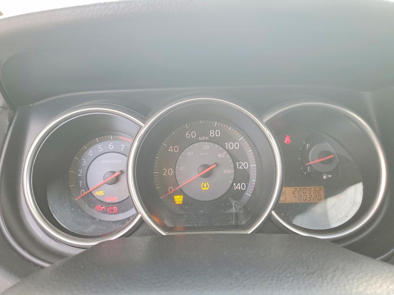 2008 NISSAN VERSA