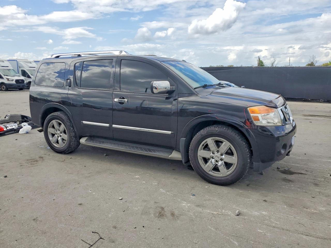 2011 NISSAN Armada