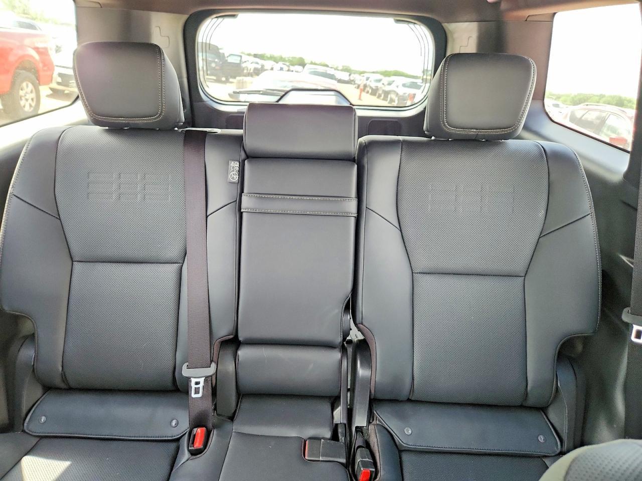 2024 LEXUS GX 550