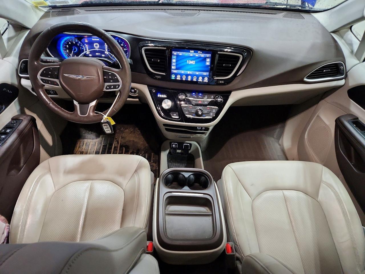 2020 CHRYSLER Pacifica