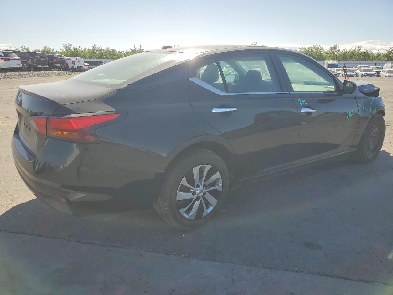2020 NISSAN ALTIMA