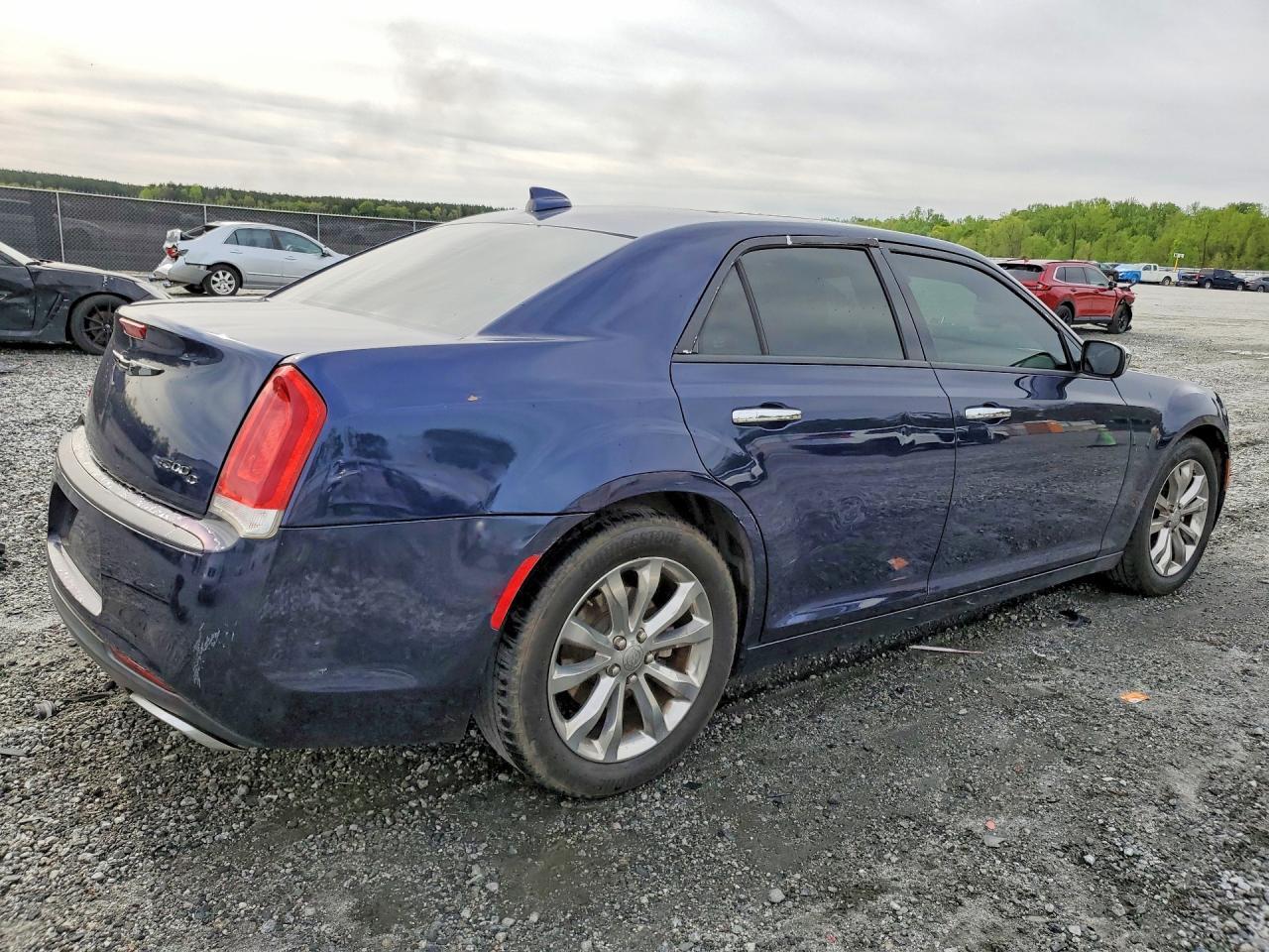 2015 CHRYSLER 300
