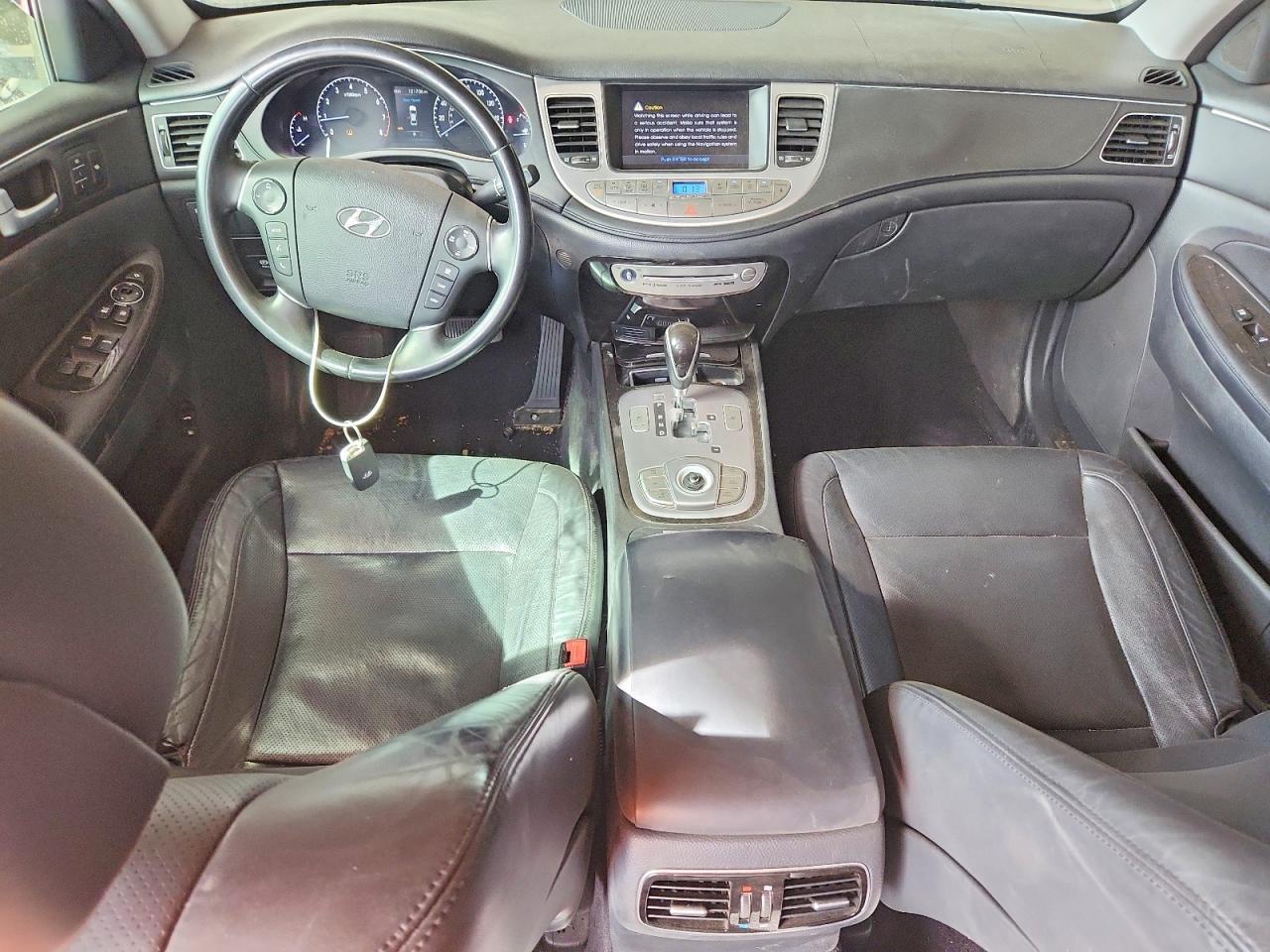 2012 HYUNDAI GENESIS