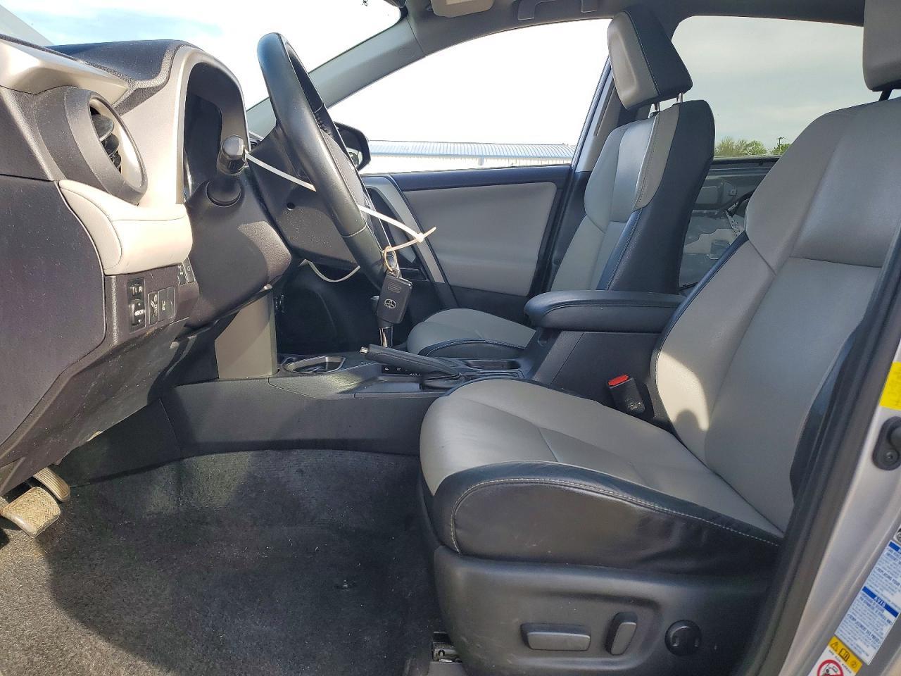 2017 TOYOTA RAV4