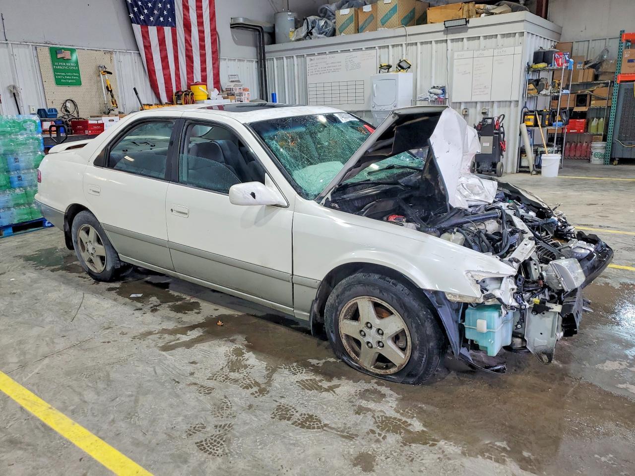 2001 TOYOTA CAMRY