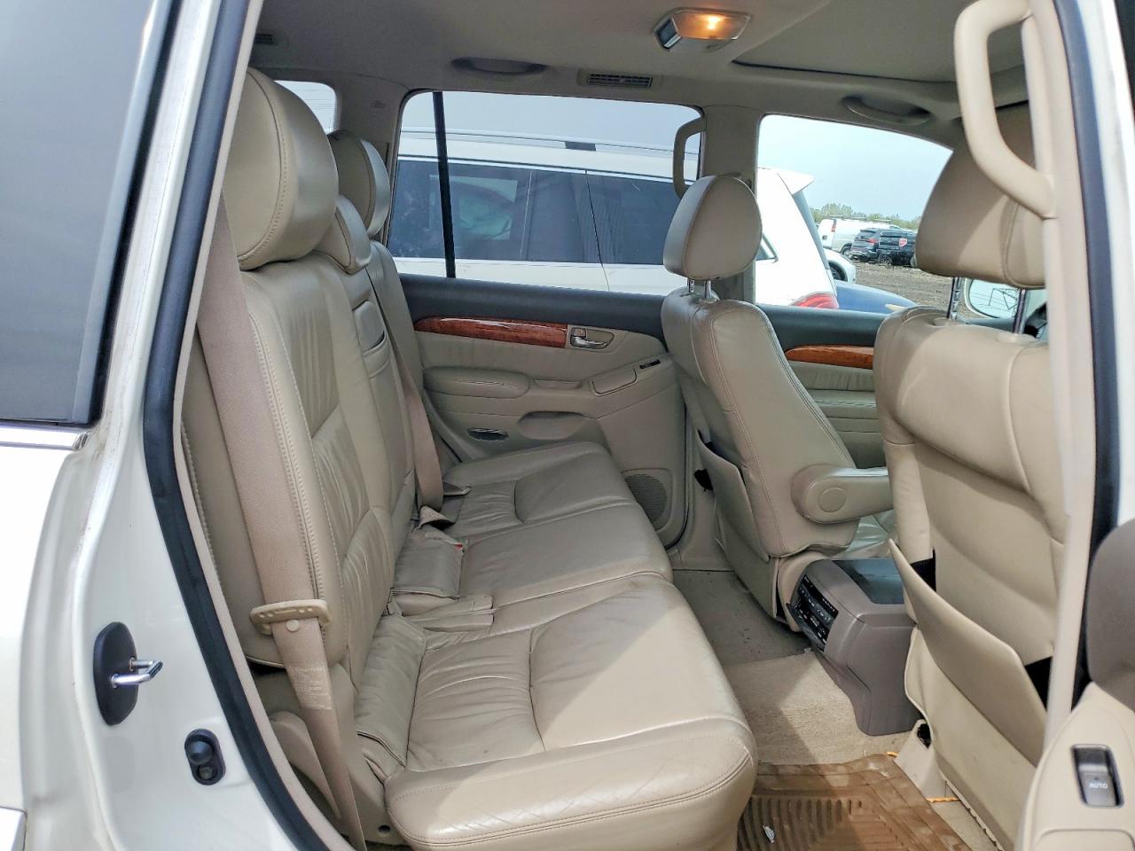 2004 LEXUS Gx 470