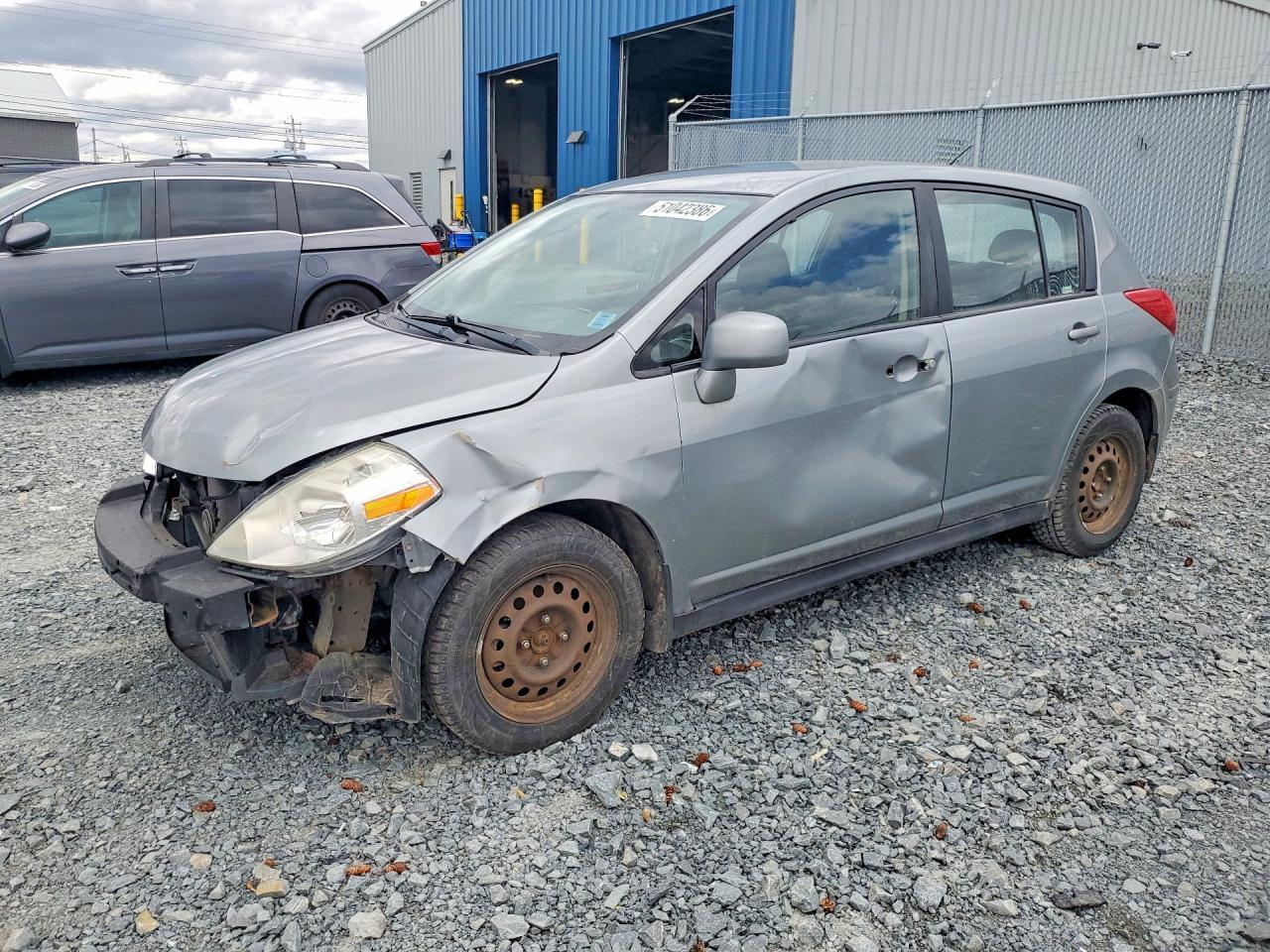 2009 NISSAN VERSA