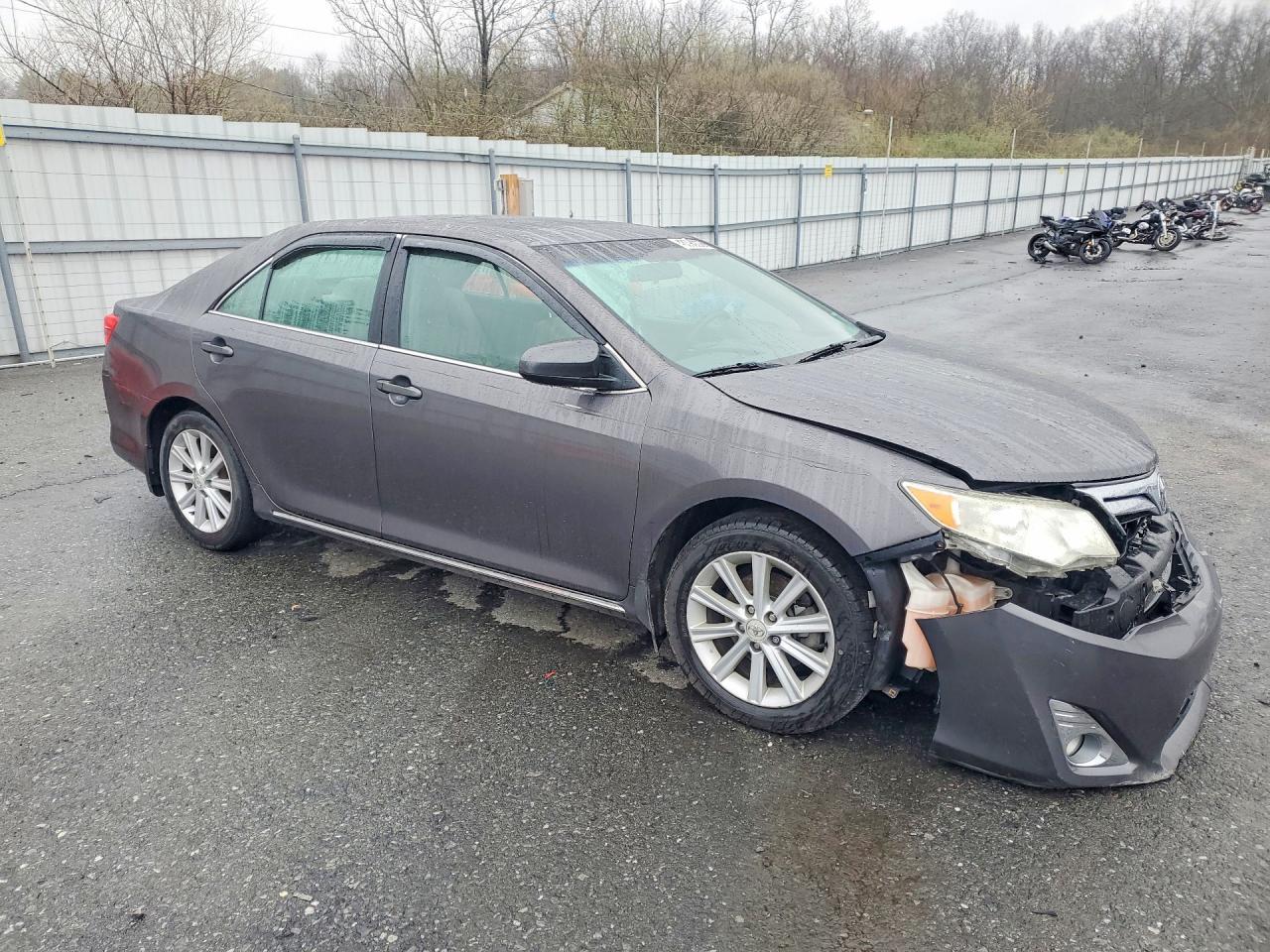 2012 TOYOTA CAMRY