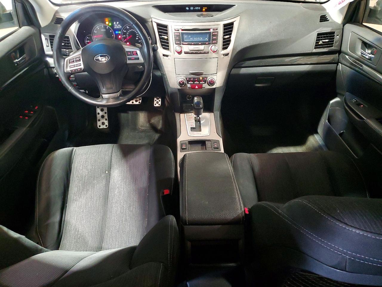 2013 SUBARU Legacy