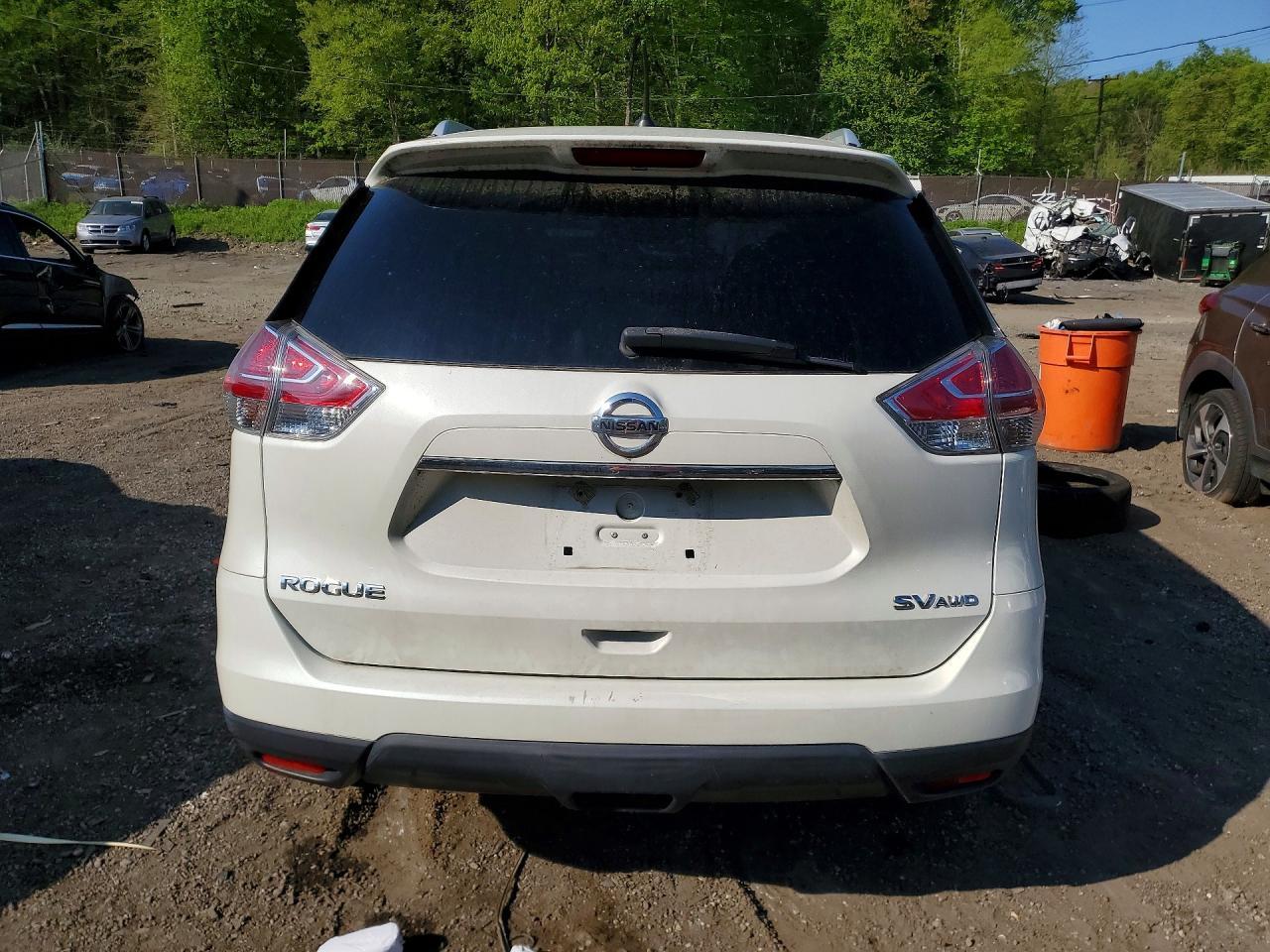 2015 NISSAN ROGUE