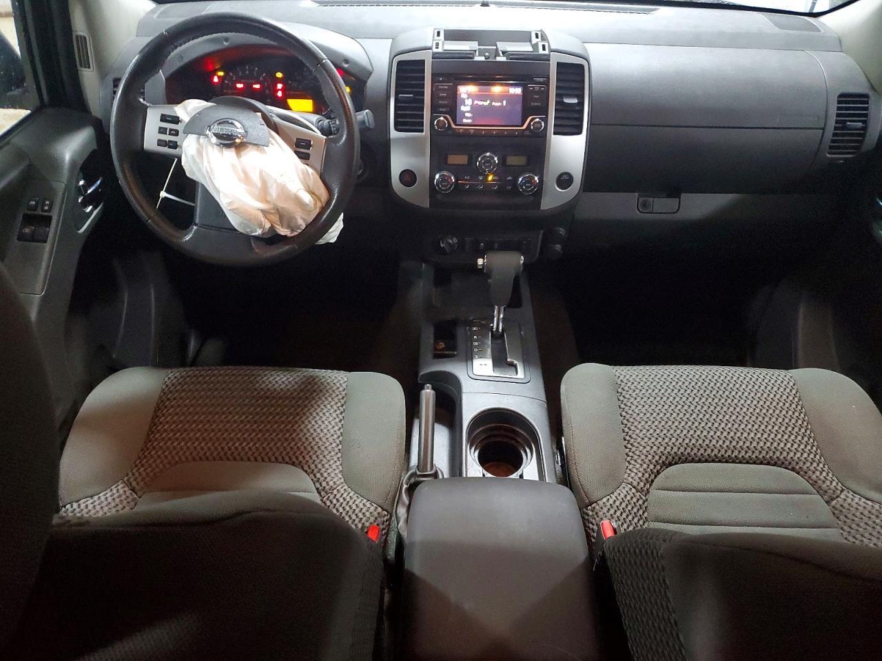 2016 NISSAN Frontier