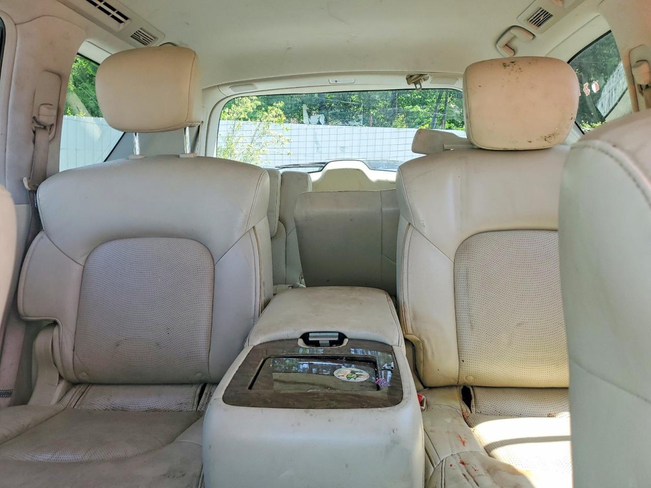 2016 INFINITI QX80