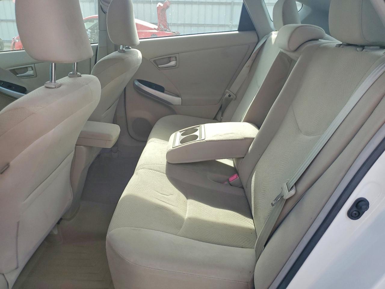 2011 TOYOTA PRIUS