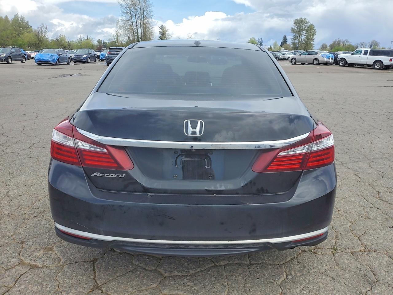 2017 HONDA ACCORD