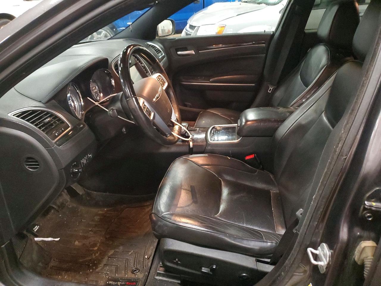 2013 CHRYSLER 300