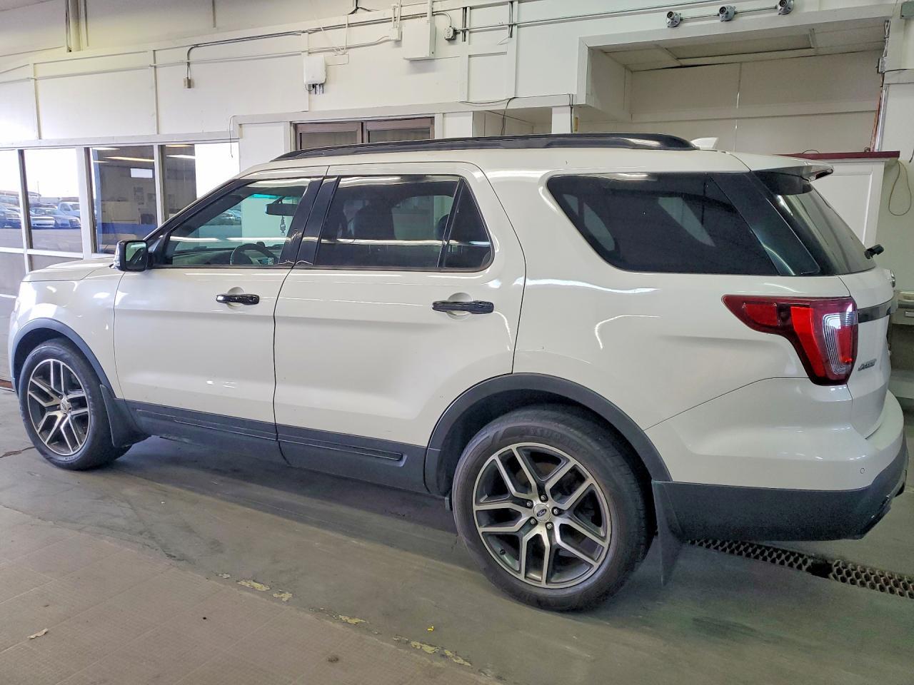 2016 FORD Explorer Sport Trac