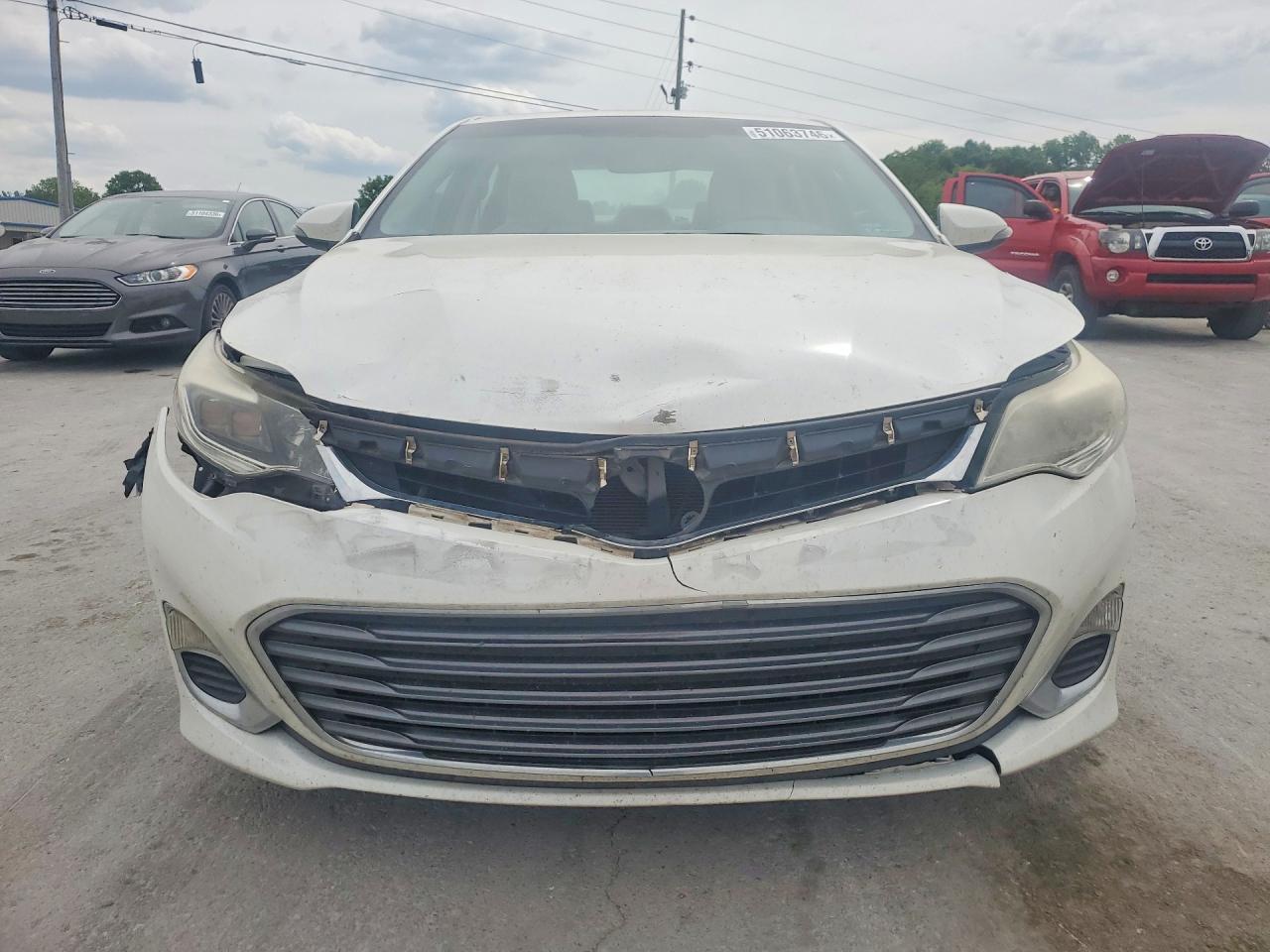 2014 TOYOTA Avalon