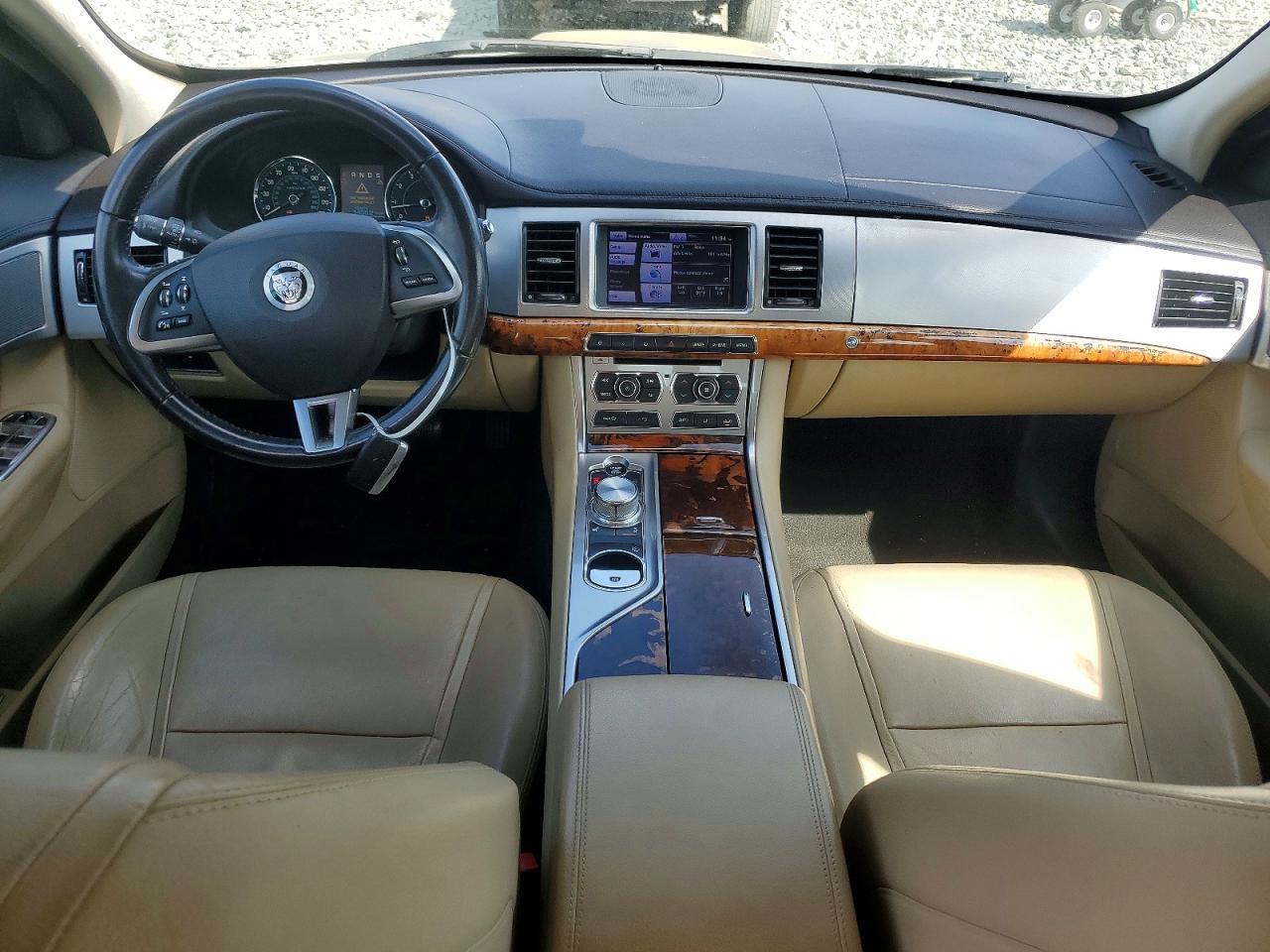 2013 JAGUAR XF