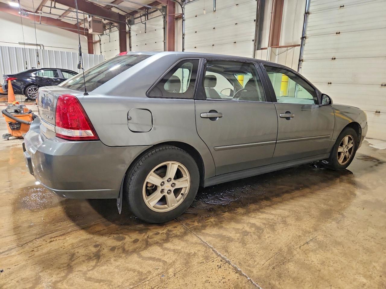 2004 CHEVROLET MALIBU