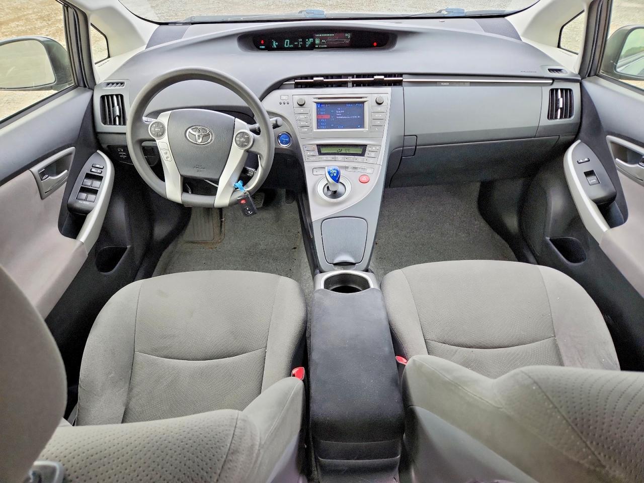 2012 TOYOTA PRIUS