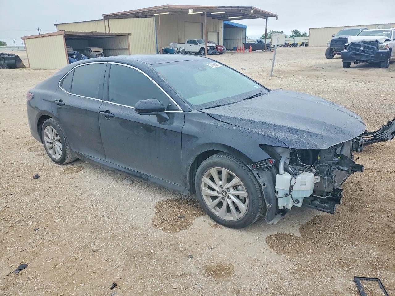 2024 TOYOTA CAMRY