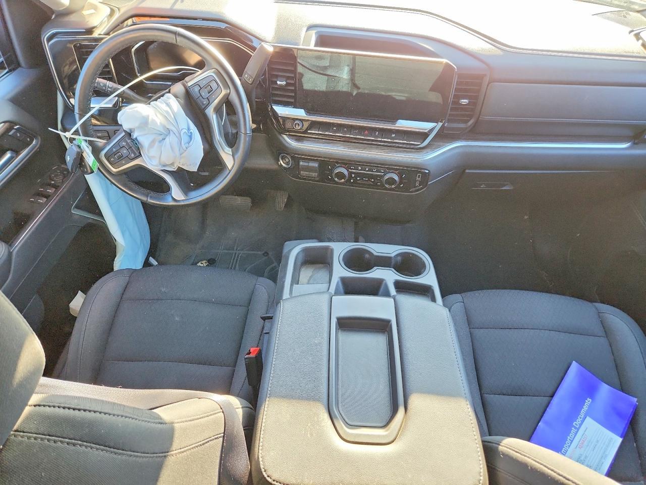 2022 CHEVROLET Silverado