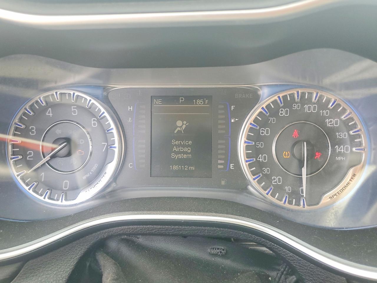 2015 CHRYSLER 200