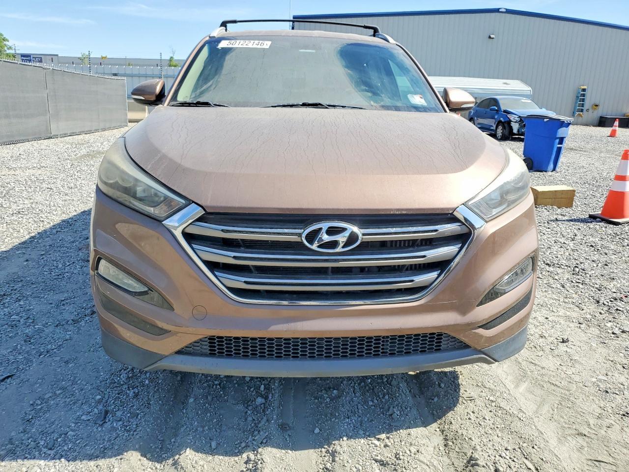 2016 HYUNDAI TUCSON