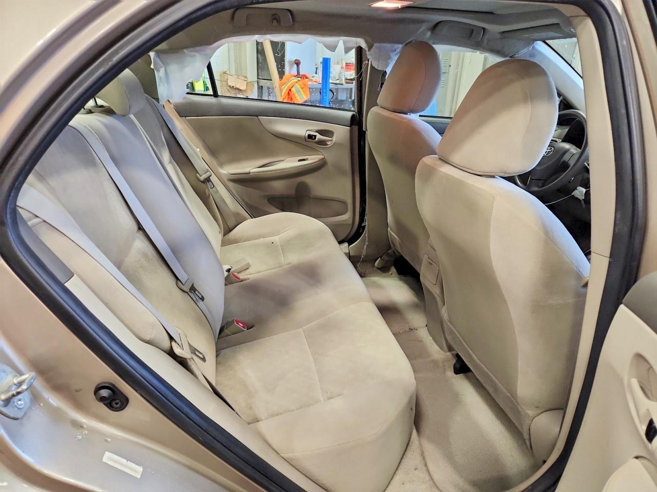 2009 TOYOTA COROLLA